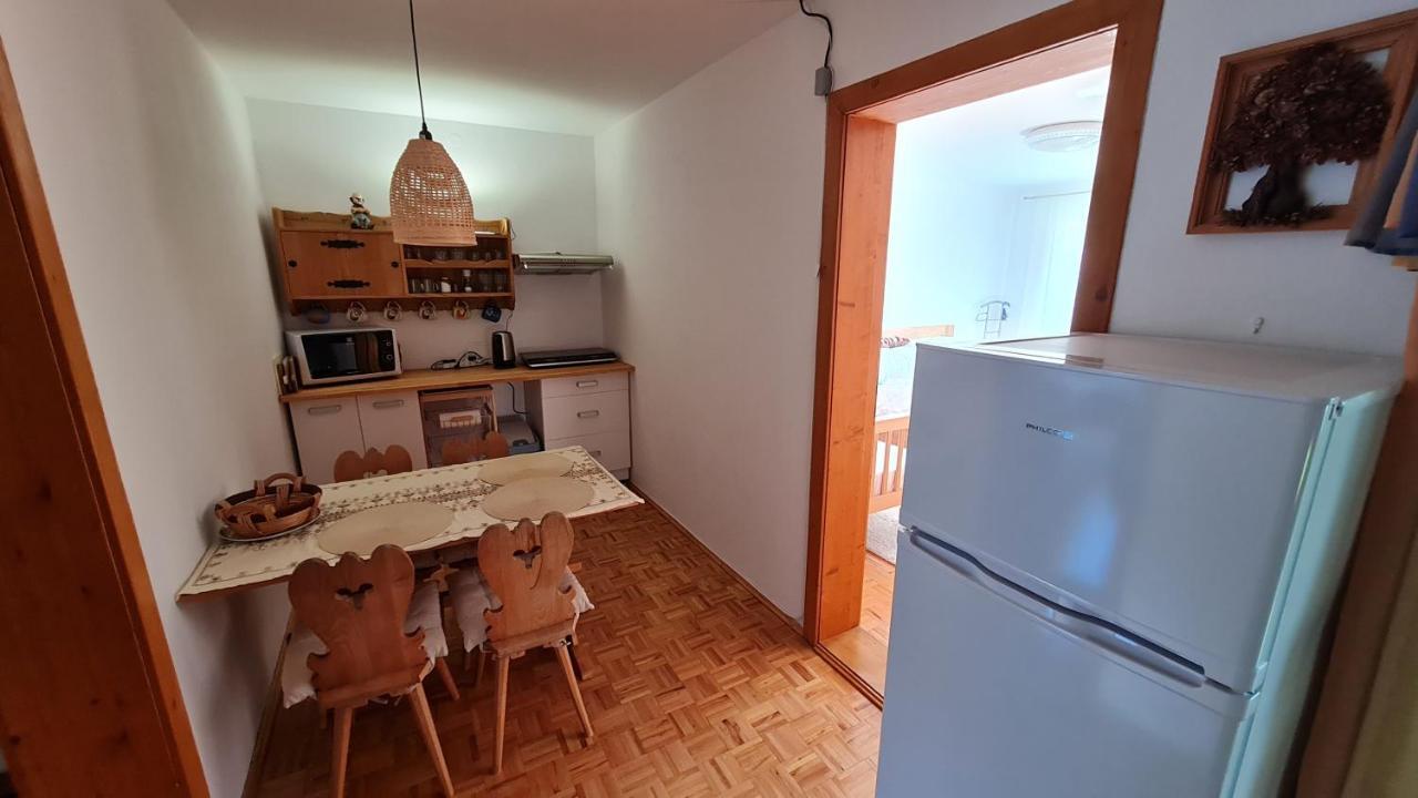 Apartamento Penzion Piano Liptovský Mikuláš Exterior foto